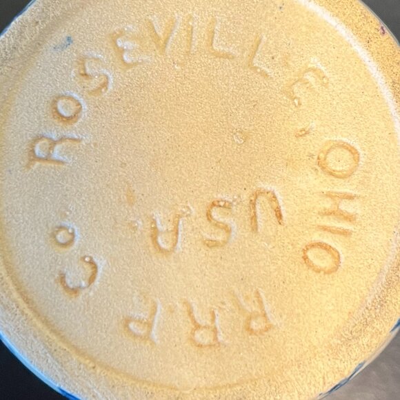 Vtg Roseville, Ohio Pottery R.R.P. Co USA Blue Spongeware Heavy Earthenware Mug - Picture 13 of 13